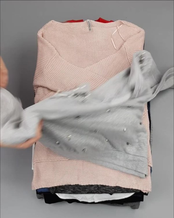 Фотография  782 - STRADIVARIUS Winter mix#15 кг, ЛОТ №2257 оптом в Брянске и Брянской области