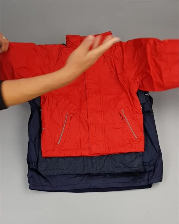 Фотография  497 - Куртки СПОРТ СТОК дети#10 кг , Лот№ 2643 оптом в Брянске и Брянской области