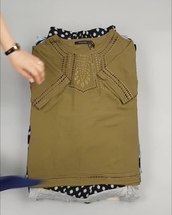 Фотография  764 - Женский летний микс LPP, 17 кг, ЛОТ №4141 оптом в Брянске и Брянской области