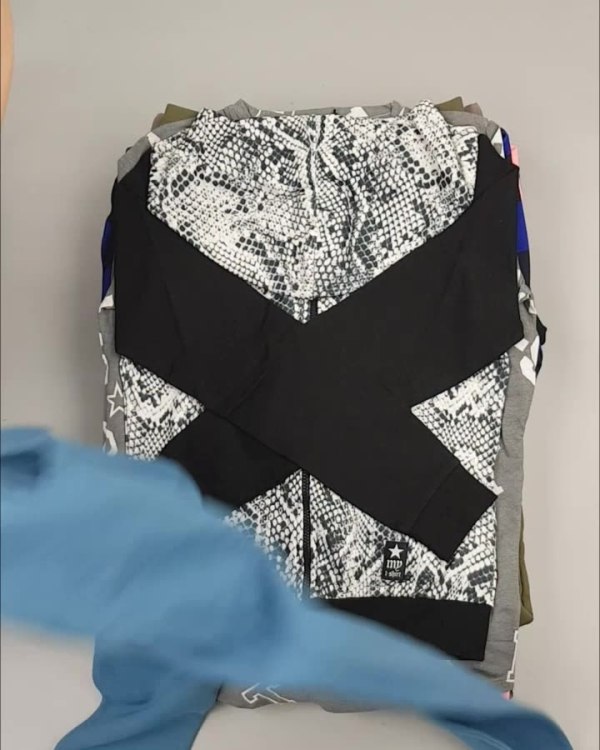 Фотография  422 - CIRCUS mix #13 кг, ЛОТ №4257 оптом в Брянске и Брянской области