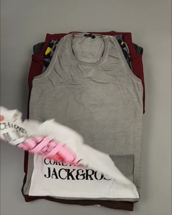 Фотография  390 - CIRCUS mix #11,8 кг, ЛОТ №4284 оптом в Брянске и Брянской области