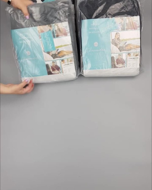 Фотография  101 - Халаты, комбинезоны (семейный) СТОК CAN#10 кг, ЛОТ №4449 оптом в Брянске и Брянской области