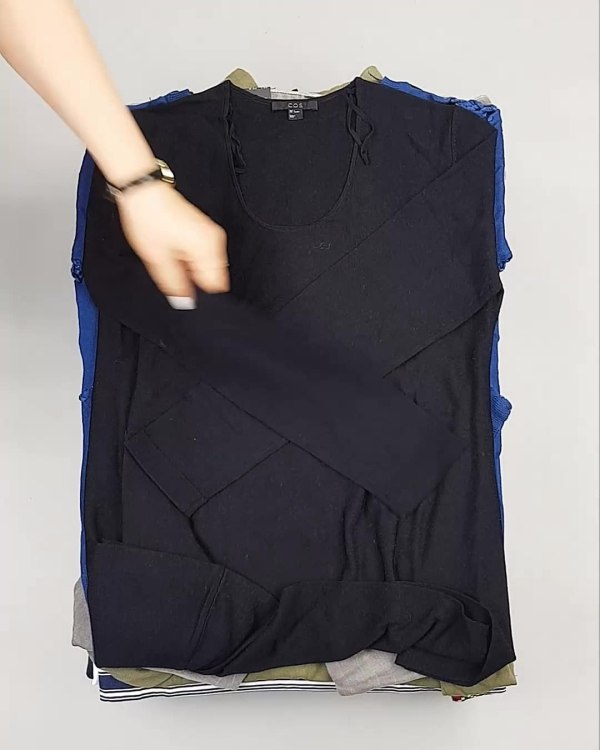 Фотография  812 - BRAND STOCK Winter#20 кг, ЛОТ №4792 оптом в Брянске и Брянской области