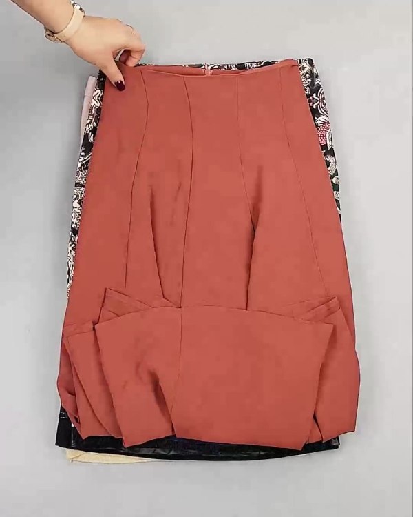 Фотография  850 - Юбки Корея#20 шт, ЛОТ №5062 оптом в Брянске и Брянской области