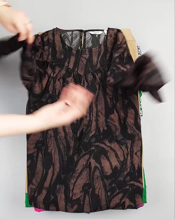 Фотография  917 - DK, Bestseller + Summer mix#15 кг, ЛОТ №5626 оптом в Брянске и Брянской области