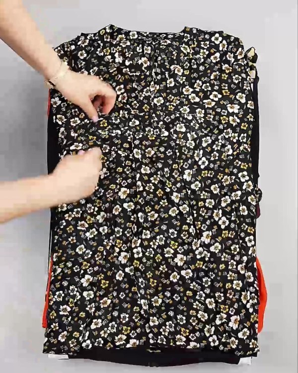 Фотография  646 - OVS Summer м/ж mix#15 кг, ЛОТ №5670 оптом в Брянске и Брянской области