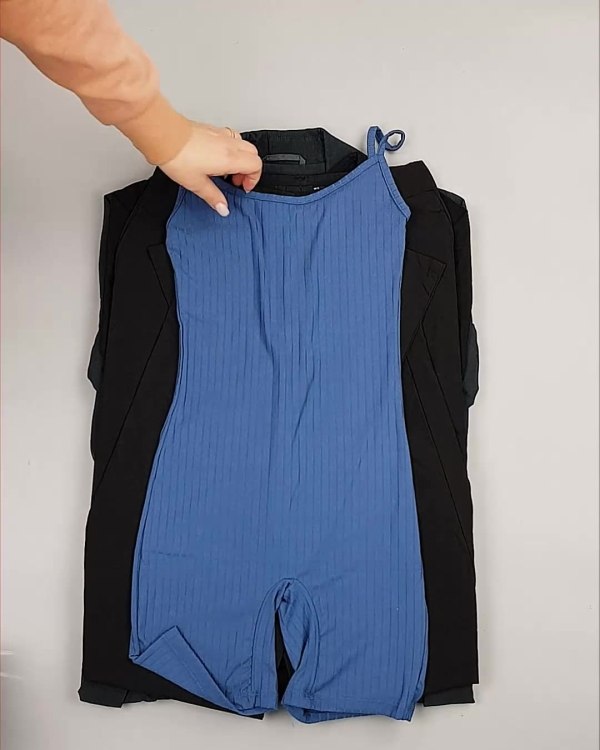 Фотография  728 - Англия СТОК лето#15 кг, ЛОТ №6004 оптом в Брянске и Брянской области