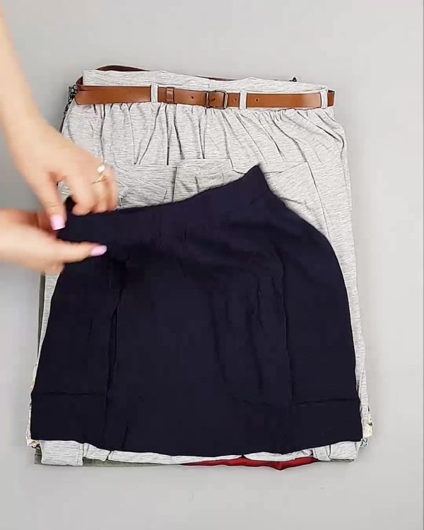 Фотография  736 - Юбки Bestseller 44#5 кг, ЛОТ №6120 оптом в Брянске и Брянской области