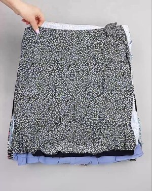 Фотография  435 - Юбки Bestseller 44#5 кг, ЛОТ №6121 оптом в Брянске и Брянской области