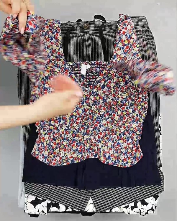 Фотография  938 - BRAND STOCK Summer#20 кг, ЛОТ №6304 оптом в Брянске и Брянской области