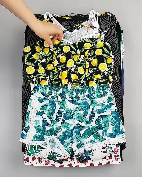 Фотография  563 - Летний микс CALZEDONIA, 50 шт, ЛОТ №6366 оптом в Брянске и Брянской области