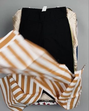 Фотография  581 - Летний микс CALZEDONIA, 50 шт, ЛОТ №6366 оптом в Брянске и Брянской области