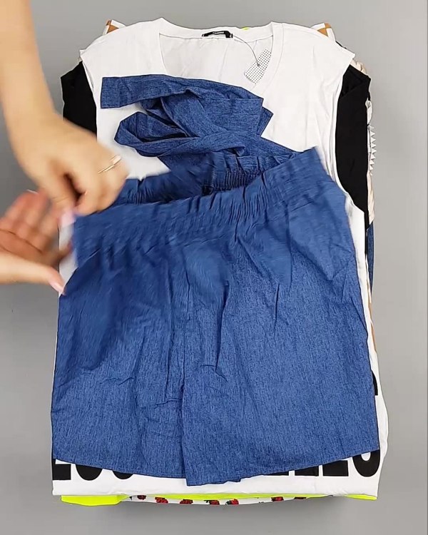 Фотография  423 - Летний микс CALZEDONIA, 50 шт, ЛОТ №6366 оптом в Брянске и Брянской области