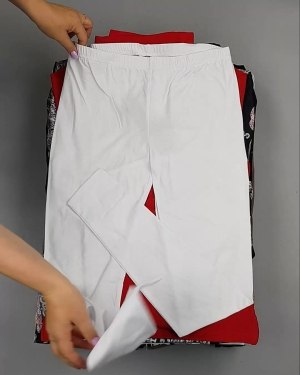 Фотография  452 - DK, Bestseller + Summer mix#15 кг, ЛОТ №6410 оптом в Брянске и Брянской области