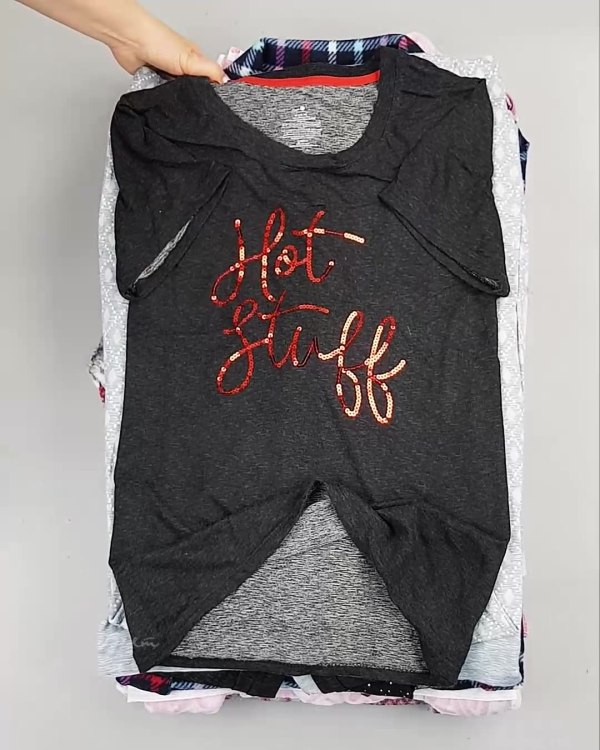 Фотография  408 - Домашняя одежда CAN#10 кг, ЛОТ №6482 оптом в Брянске и Брянской области