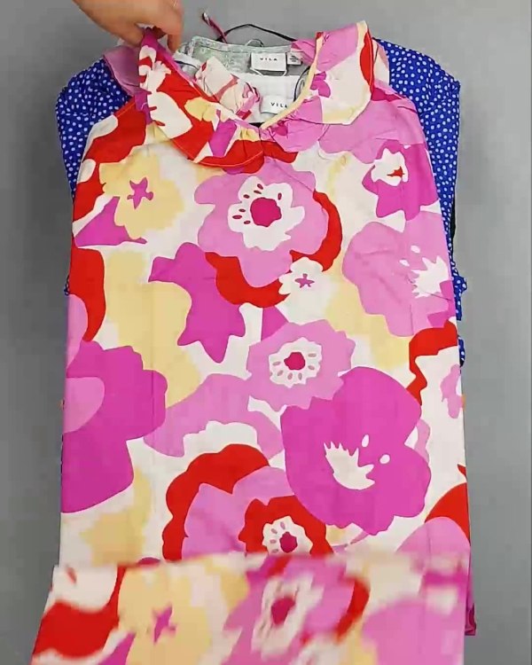 Фотография  493 - Платья Bestseller 44#5 кг, ЛОТ №6538 оптом в Брянске и Брянской области