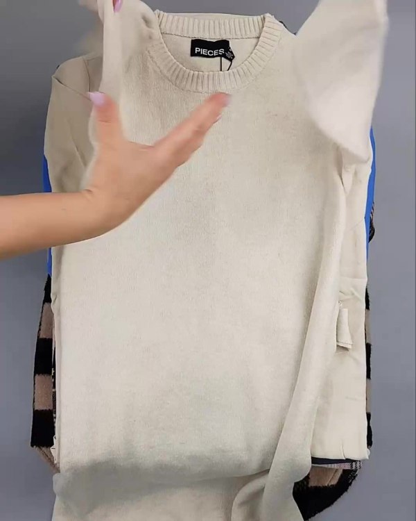 Фотография  430 - PIECES+NOISY MAY mix 074#15 кг, ЛОТ №6556 оптом в Брянске и Брянской области