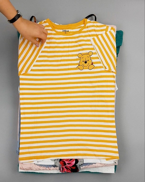 Фотография  987 - Cream Футболки поло женские#25 кг оптом в Брянске и Брянской области