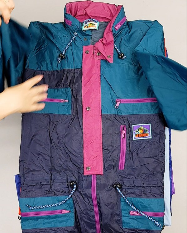 Фотография  717 - Дождевики#25 кг оптом в Брянске и Брянской области