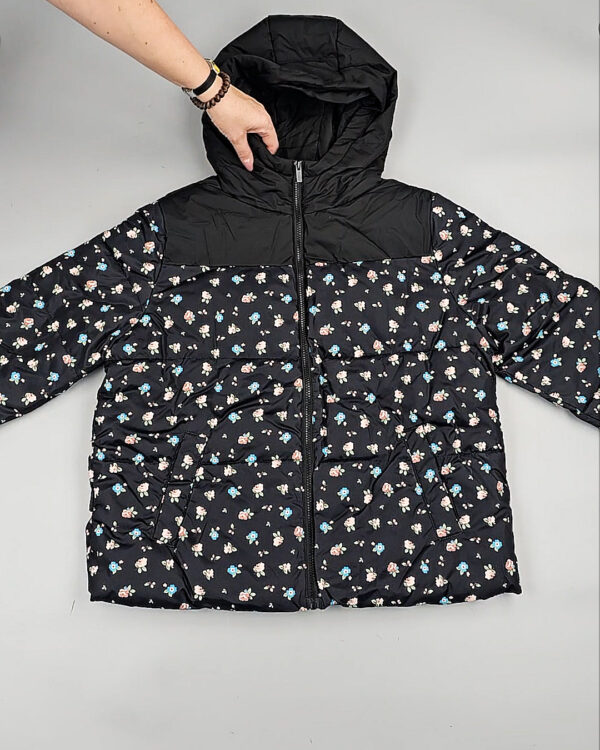 Фотография  390 - Верхняя одежда VILA#10,2 кг, ЛОТ №6825 оптом в Брянске и Брянской области