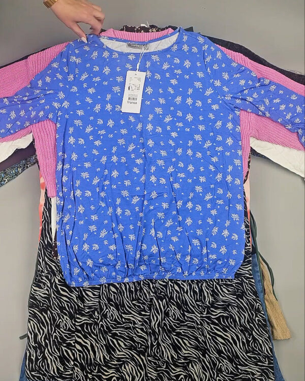 Фотография  575 - ДАНИЯ Winter mix 24#15 кг, ЛОТ СТ-10088 оптом в Брянске и Брянской области