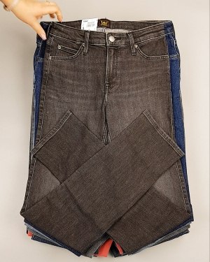 Фотография  943 - Джинсы LEE м/ж#7,9 кг, ЛОТ №7032 оптом в Брянске и Брянской области