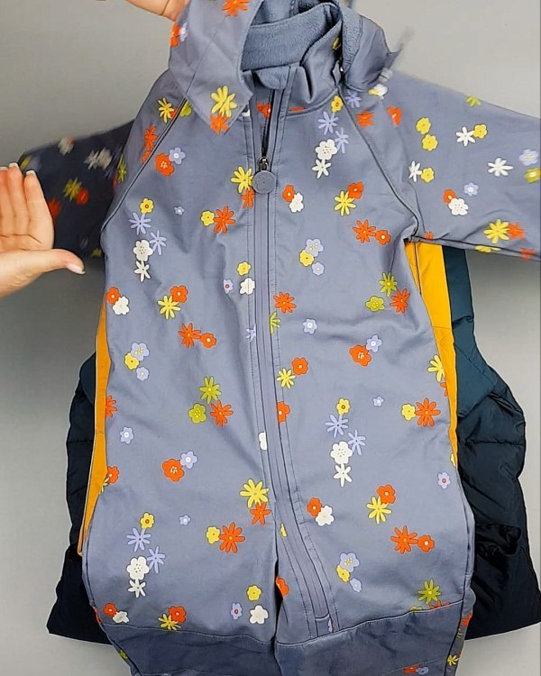 Фотография  382 - Верхняя одежда TCM kids зима 104#5 кг, ЛОТ №7263 оптом в Брянске и Брянской области