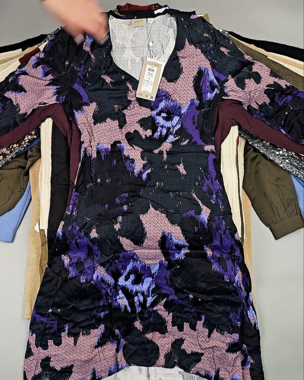 Фотография  470 - VILA Winter mix 104#15 кг, ЛОТ СТ-10084 оптом в Брянске и Брянской области