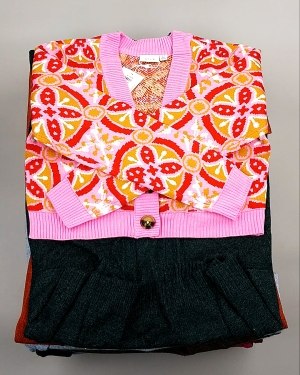 Купить Кардиганы VILA W 104#7 кг, ЛОТ №7384 оптом в Брянске и Брянской области