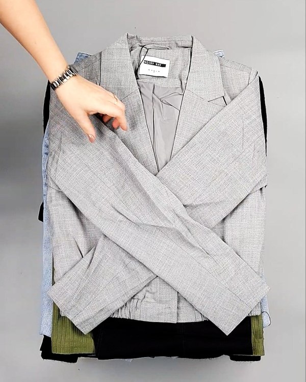 Фотография  310 - Bestseller Winter mix 104#15 кг, ЛОТ №7347 оптом в Брянске и Брянской области