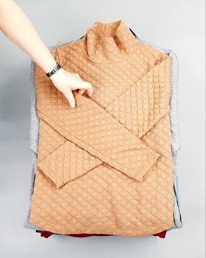 Фотография  423 - SWEATSHIRT CAN 084#10 кг, ЛОТ №7619 оптом в Брянске и Брянской области