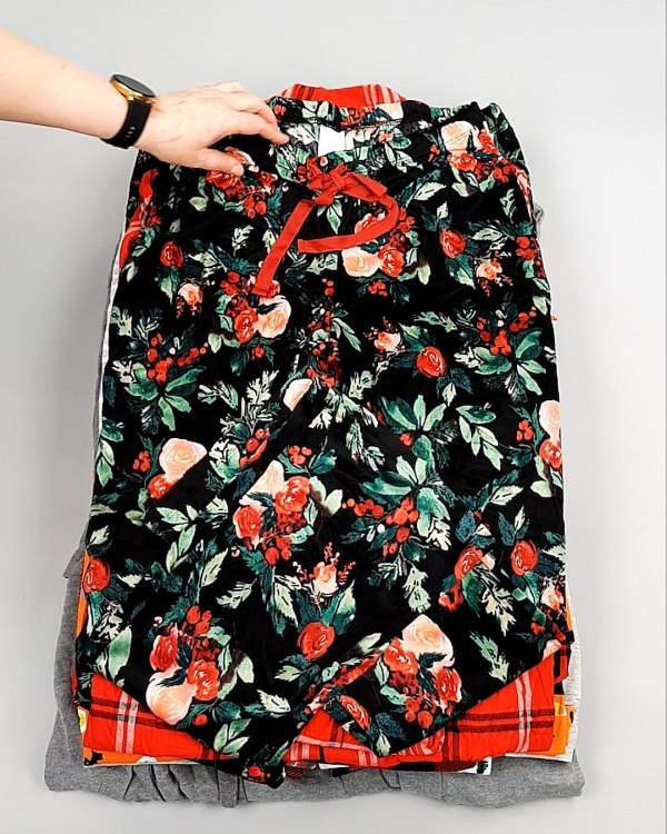 Фотография  275 - Домашняя одежда м/ж AMAZON 015#7 кг, ЛОТ №7782 оптом в Брянске и Брянской области