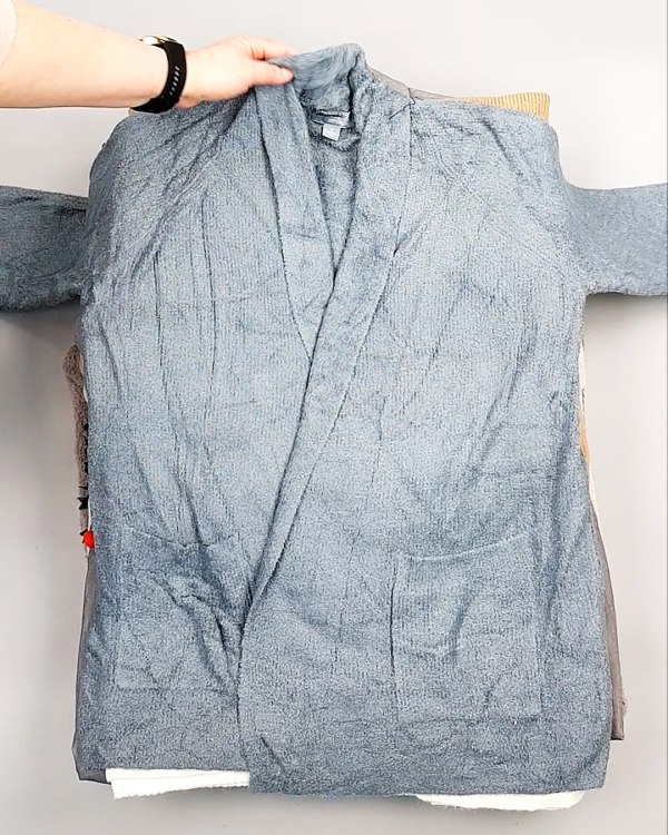 Фотография  799 - Кардиганы СТОК CAN 084#7 кг, ЛОТ №7673 оптом в Брянске и Брянской области