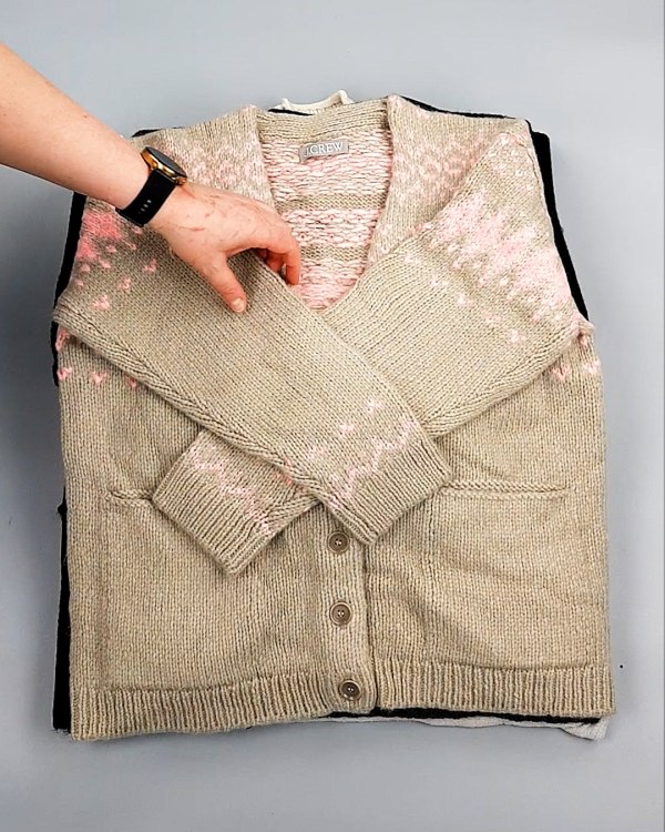 Фотография  526 - Джемпера СТОК CAN 084#7 кг, ЛОТ №7649 оптом в Брянске и Брянской области