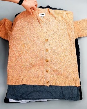 Фотография  283 - Джемпера СТОК CAN 084#7 кг, ЛОТ №7648 оптом в Брянске и Брянской области