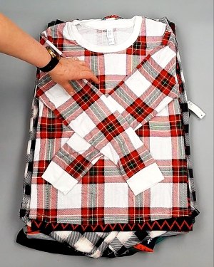 Фотография  697 - Домашняя одежда м/ж AMAZON 015#7 кг, ЛОТ №7783 оптом в Брянске и Брянской области