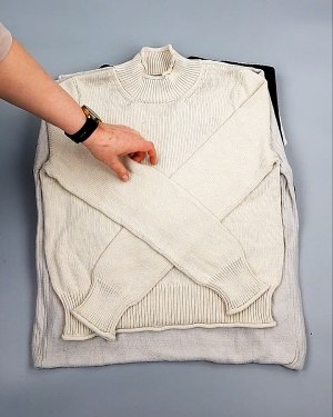 Фотография  805 - Джемпера СТОК CAN 084#7 кг, ЛОТ №7649 оптом в Брянске и Брянской области