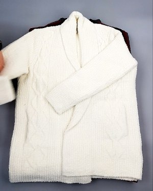 Фотография  699 - Кардиганы СТОК CAN 084#7 кг, ЛОТ №7674 оптом в Брянске и Брянской области