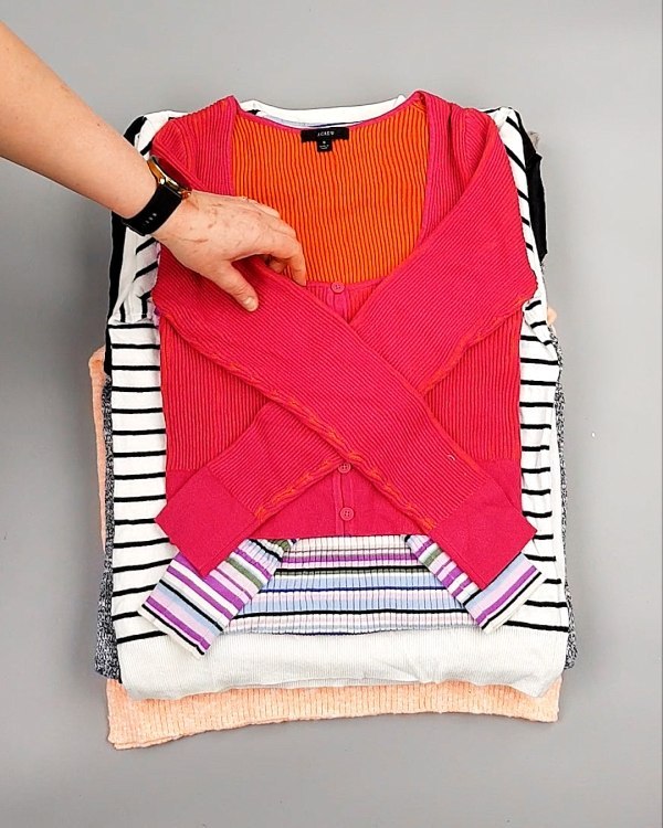 Фотография  394 - Джемпера легкие СТОК CAN 084#7 кг, ЛОТ №7635 оптом в Брянске и Брянской области