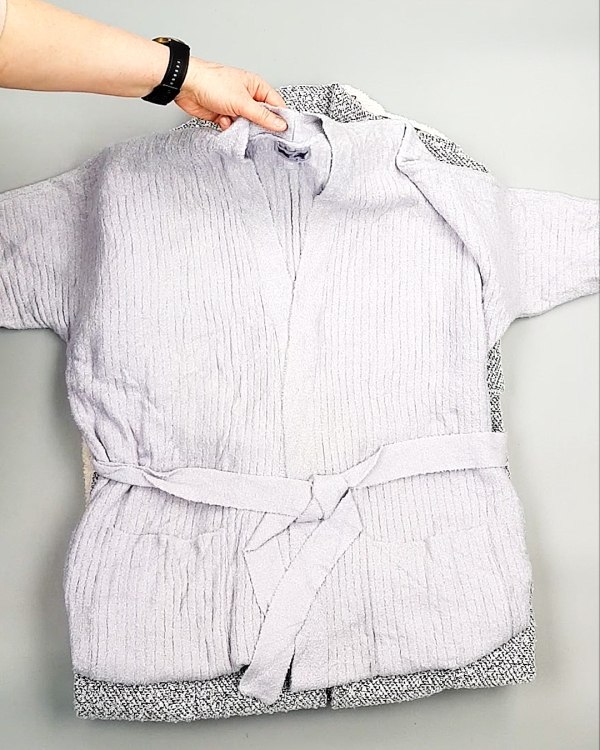 Фотография  572 - Кардиганы СТОК CAN 084#7 кг, ЛОТ №7671 оптом в Брянске и Брянской области