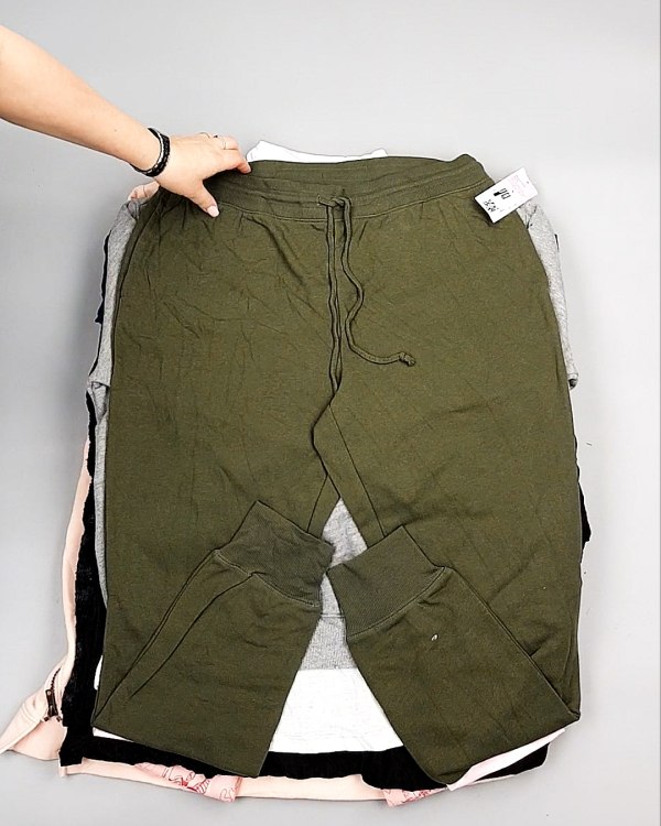 Фотография  586 - AMAZON mix жен весна 015#18 кг, ЛОТ №7718 оптом в Брянске и Брянской области