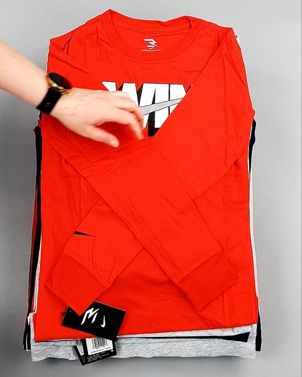 Фотография  696 - Тонковки детские NIKE CAN 084#5 кг, ЛОТ №7970 оптом в Брянске и Брянской области