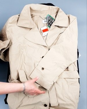 Купить Ветровки м/ж C&A 025#10 кг, ЛОТ №7865 оптом в Брянске и Брянской области