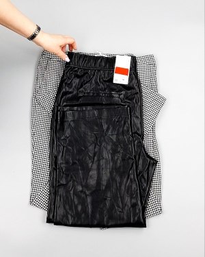 Фотография  101 - Брюки женские зима C&A 025#10 кг оптом в Брянске и Брянской области