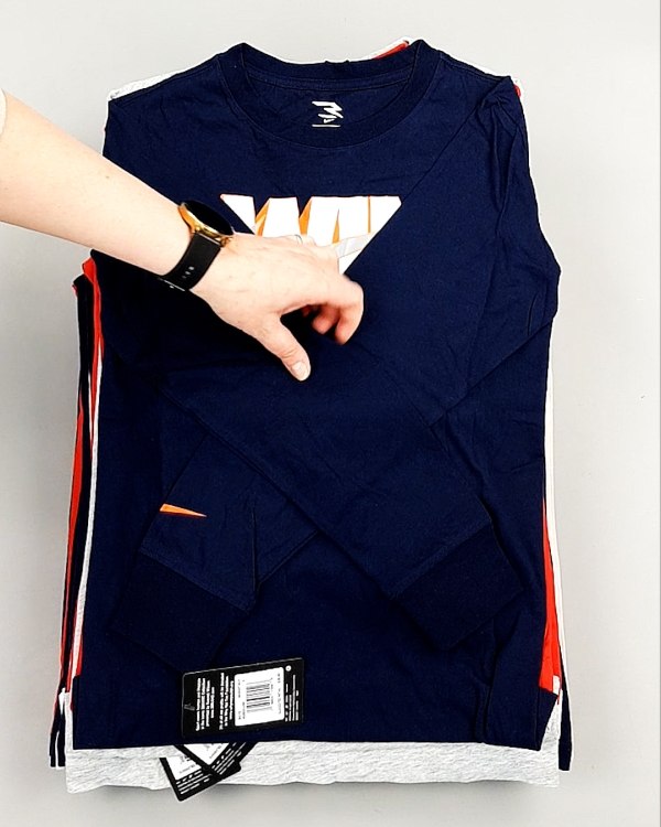 Фотография  354 - Тонковки детские NIKE CAN 084#5 кг, ЛОТ №7970 оптом в Брянске и Брянской области