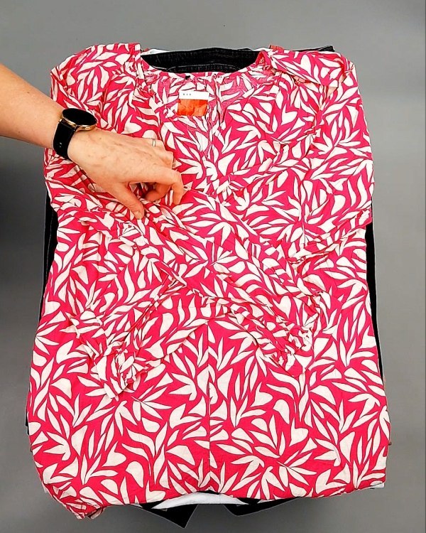 Фотография  584 - C&A Spring, Summer mix 025#20 кг, ЛОТ №7861 оптом в Брянске и Брянской области