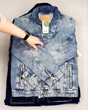 Фотография  485 - Ветровки м/ж C&A 025#10 кг, ЛОТ №7865 оптом в Брянске и Брянской области