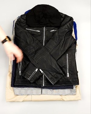 Фотография  647 - Ветровки м/ж C&A 025#10 кг, ЛОТ №7864 оптом в Брянске и Брянской области