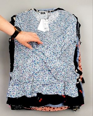 Фотография  231 - Блузки Bestseller 44#5 кг оптом в Брянске и Брянской области