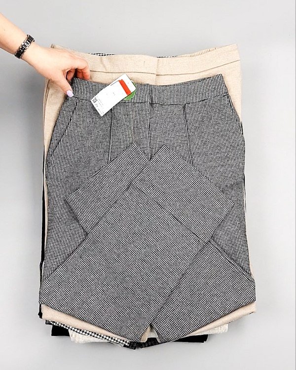 Фотография  862 - Брюки женские зима C&A 025#10 кг, ЛОТ №7911 оптом в Брянске и Брянской области